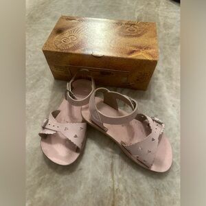 Salt Water Sunsan sandals, light pink, girls size 10